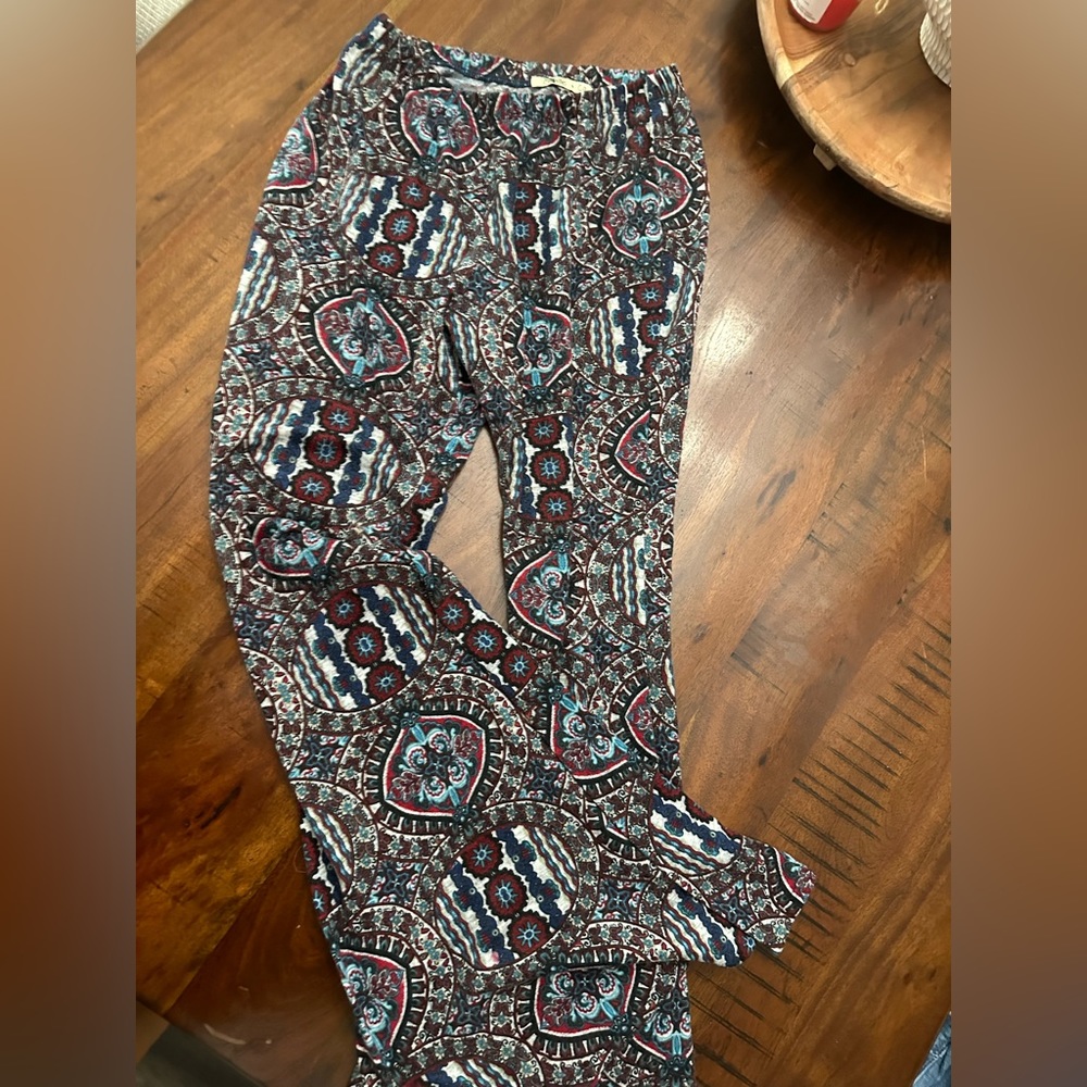 Pattern flair pants